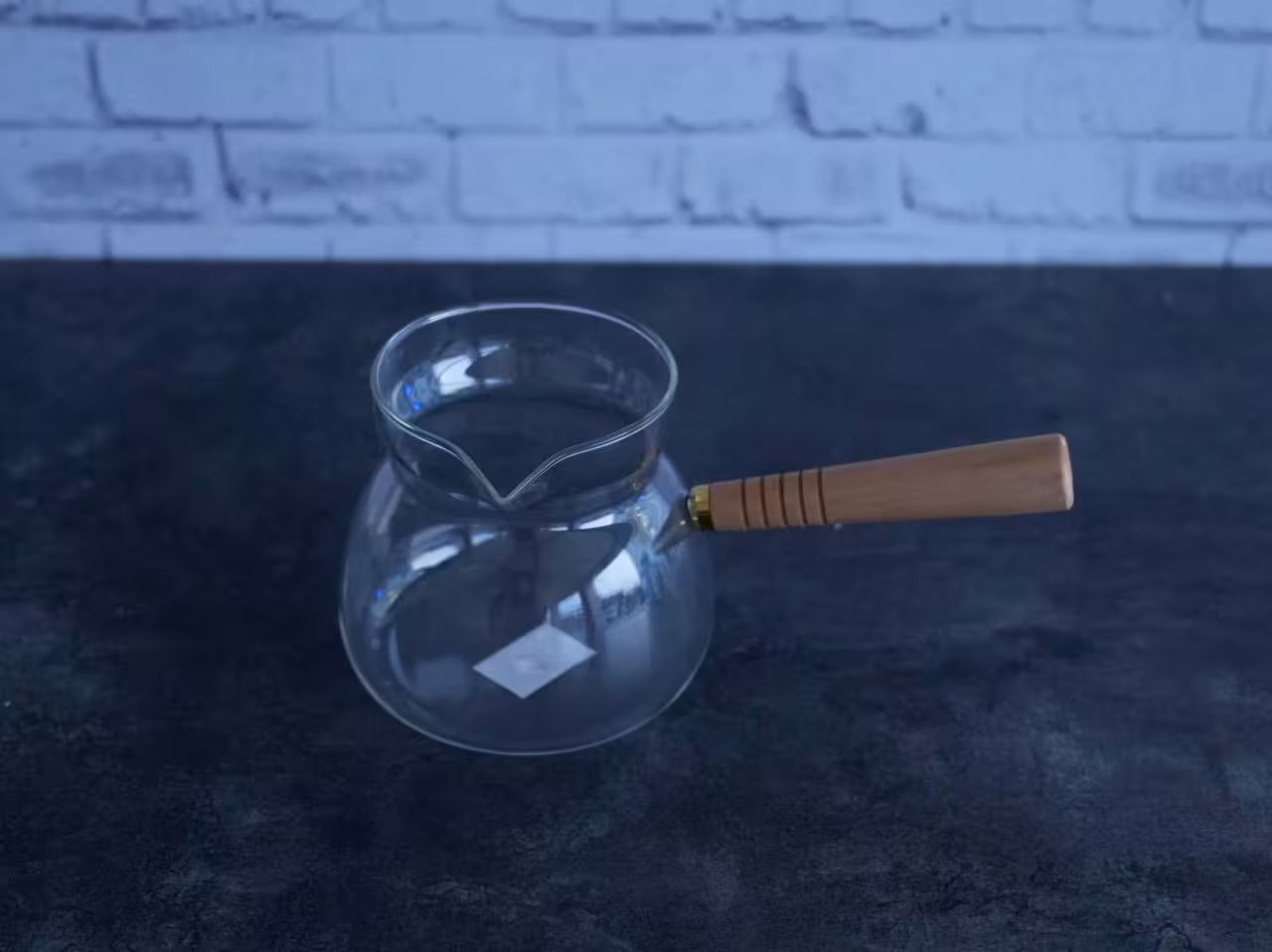 شیر جوش پیرکس شعله مستقیم دسته چوب وارداتی NF14 500ML