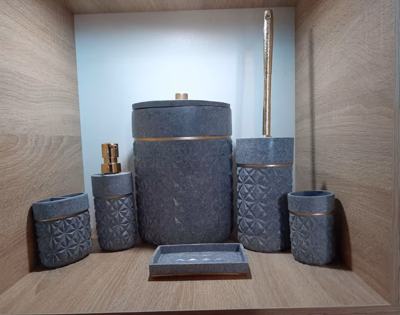 ست سرویس لوازم بهداشتی رزین کد 102372