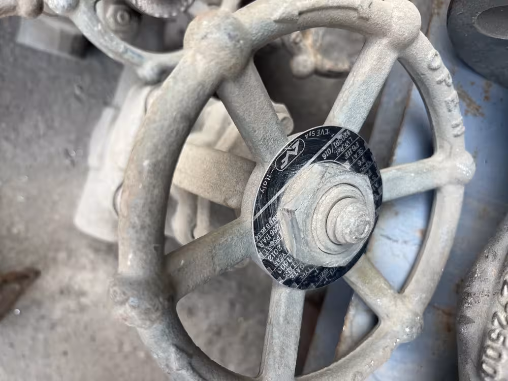 شیر کشویی 1 اینچ ساکت ولد کلاس 1500 از جنس  SAET F6/HF STEM F6 DISC F6 BODY A105N