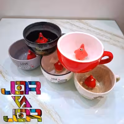 ماگ پاتریک در طرح ها و رنگهای مختلف ماگ عروسکی سورپرایزی