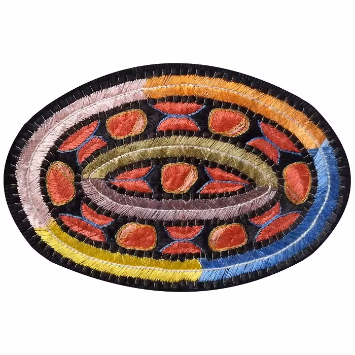 رومیزی عسلی سوزن دوزی ممقان کد MAMA12