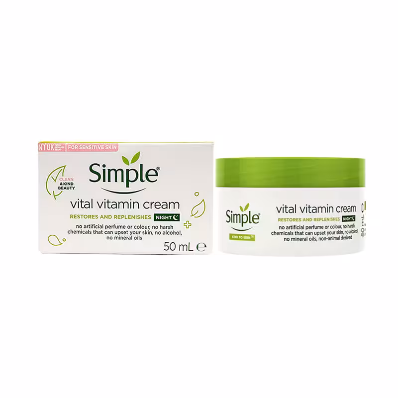 کرم آبرسان شب سیمپل مدل ویتال ویتامین حجم 50 میل | simple Vital Vitamin cream night
