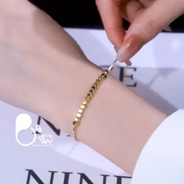 دستبند مکعبی کرواتی