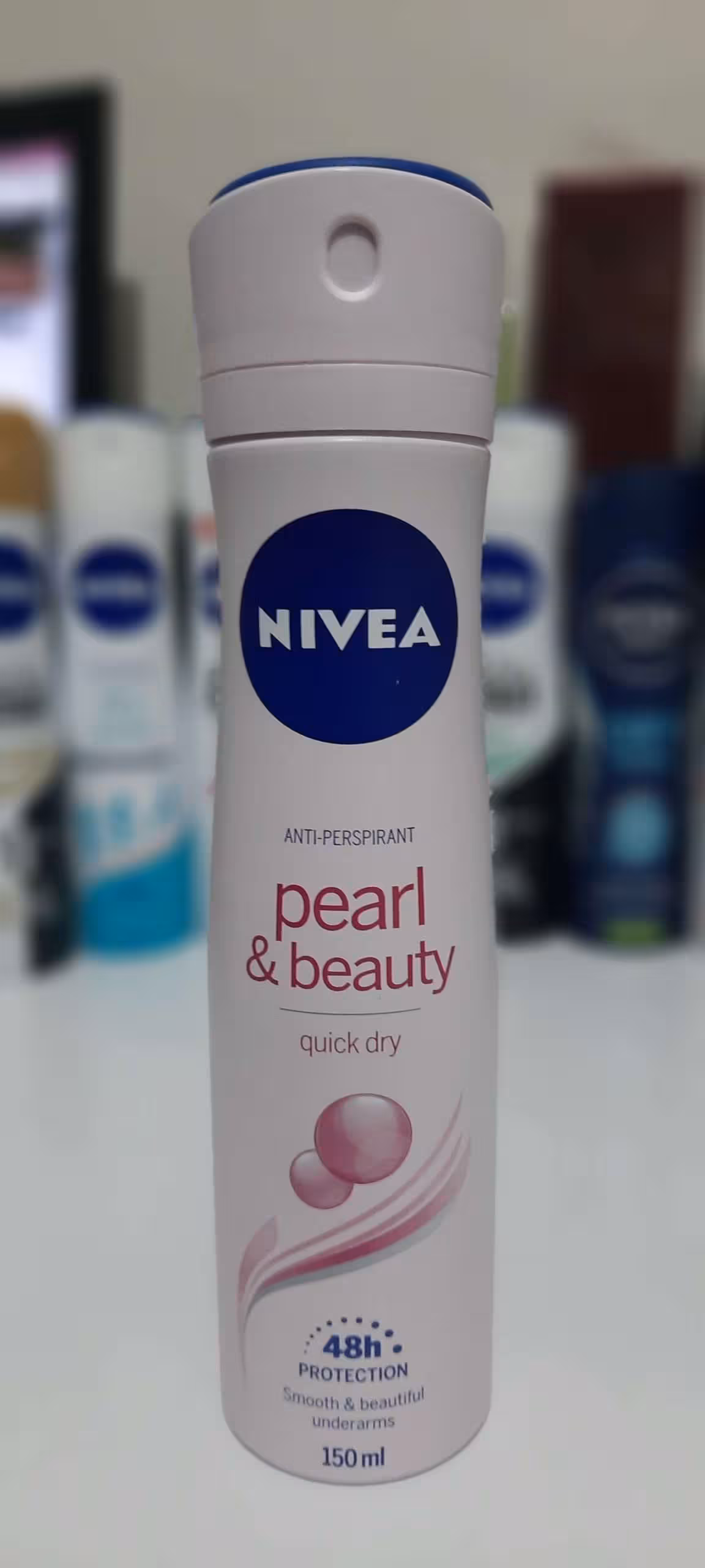 اسپری بدن زنانه نیوآ Pearl & Beauty Quick Dry حجم 150میل