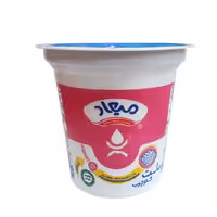 ماست کم چرب میعاد 700 گرمی