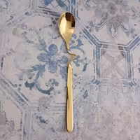 قاشق عسل خوری مدل دونا طلایی