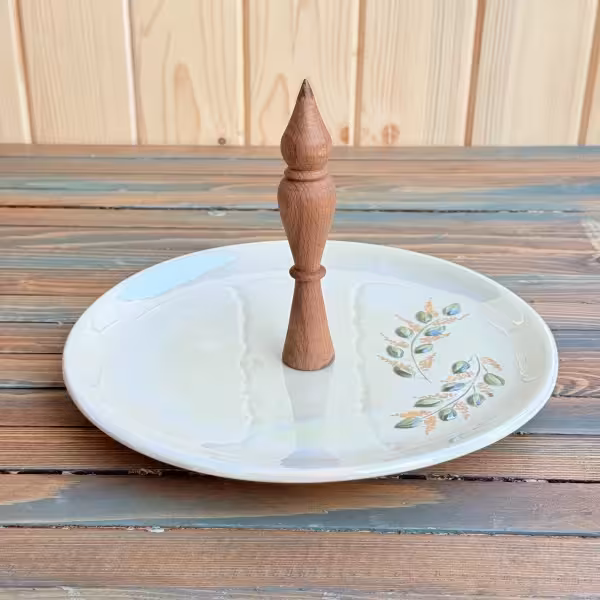 شیرینی خوری سرویس پذیرایی برگ طلا