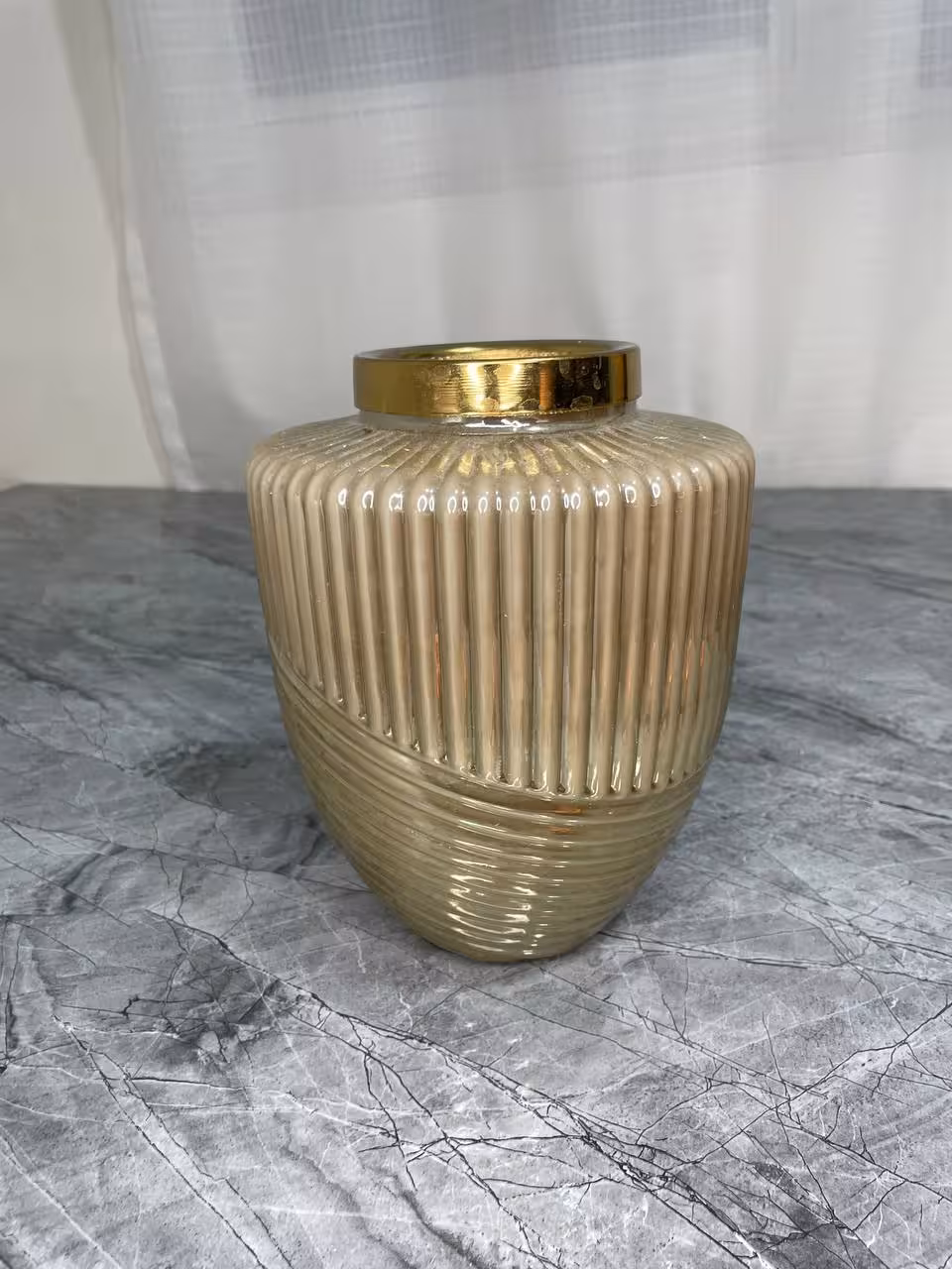 گلدان شیشه ای لینا