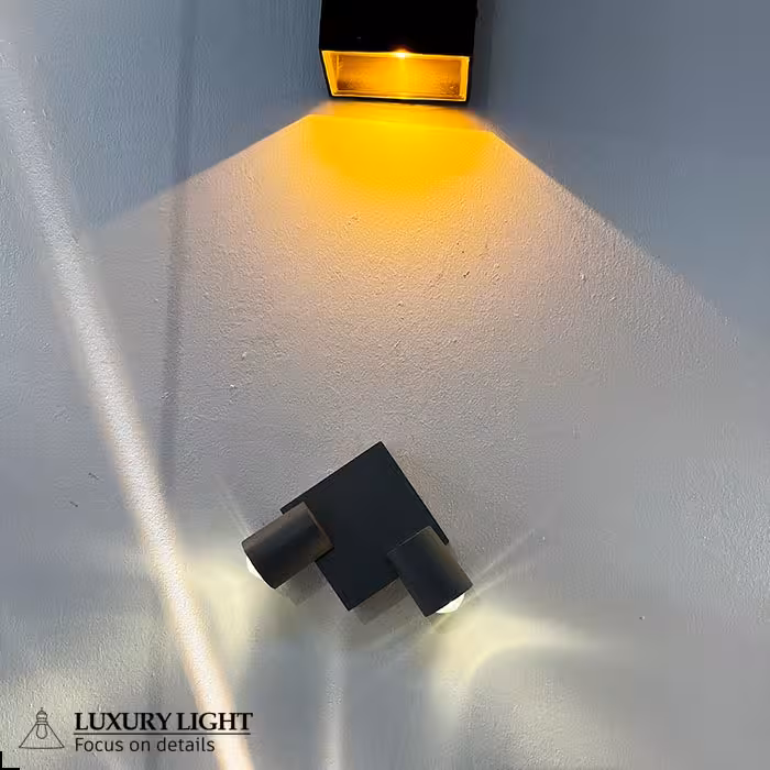 چراغ دو طرفه زاویه دار با لنز محدب