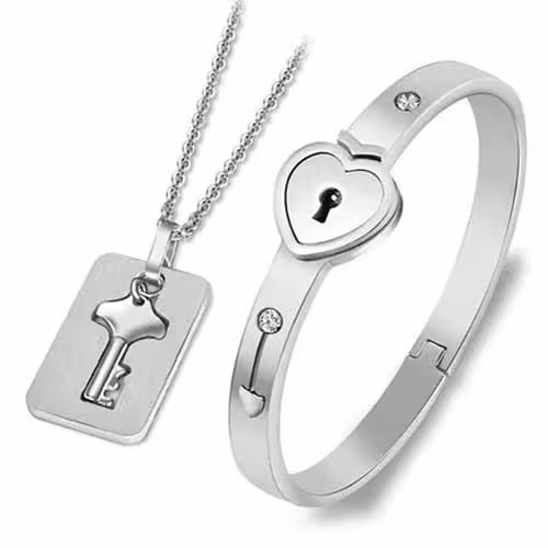 ست گردنبند و دستبند قفل دار