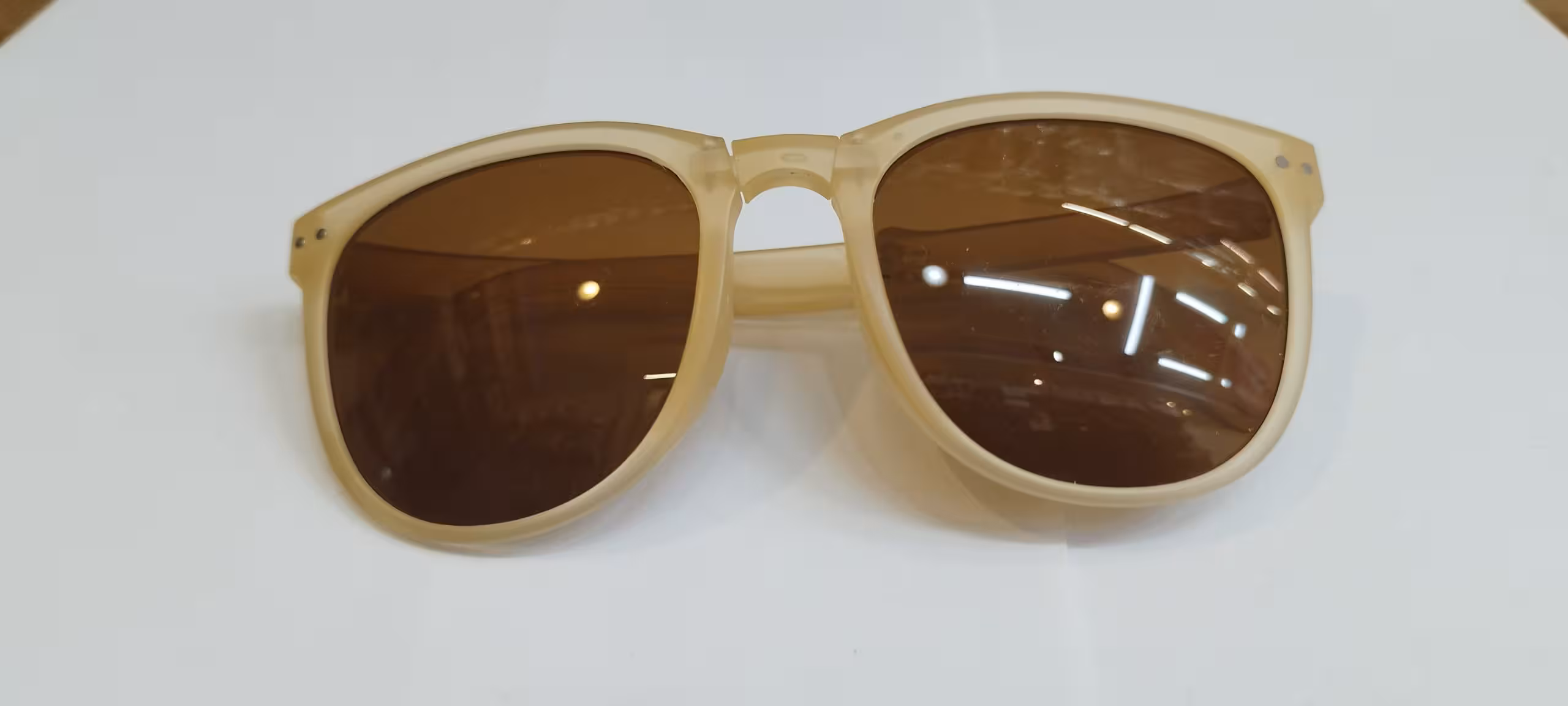 عینک آفتابی اسپرت مدل UV400 قابلیت کوچک شدن