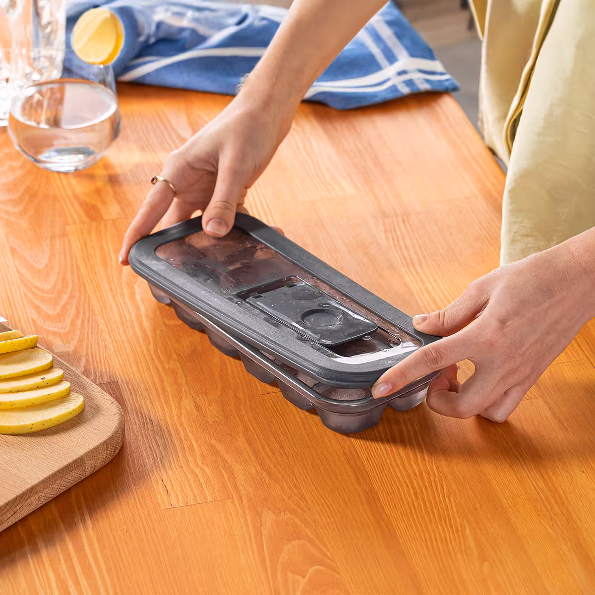 قالب یخ فولی لایف ترکیه Foly Life 0131