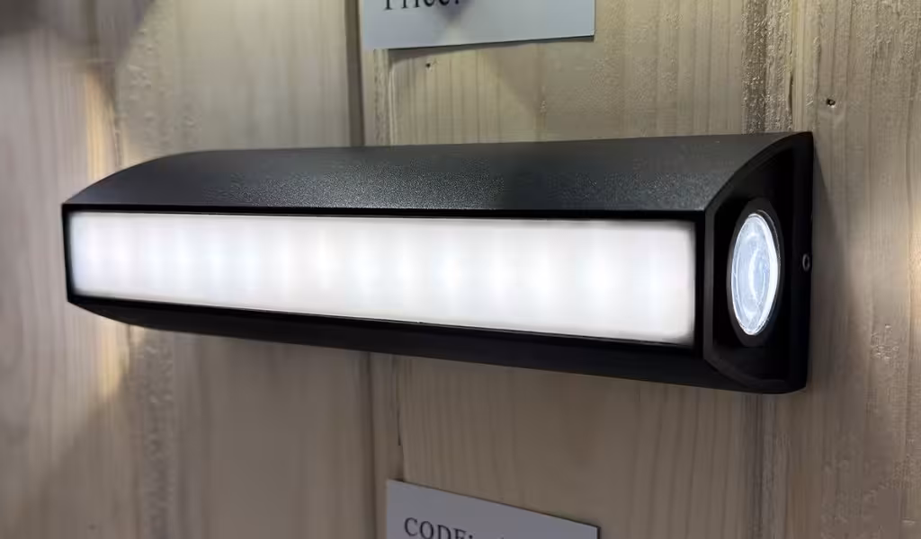 چراغ دکوراتیو دیواری کد 511