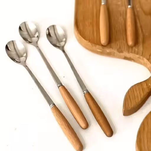 قاشق شربت‌خوری 6 پارچه دسته چوبی وارداتی