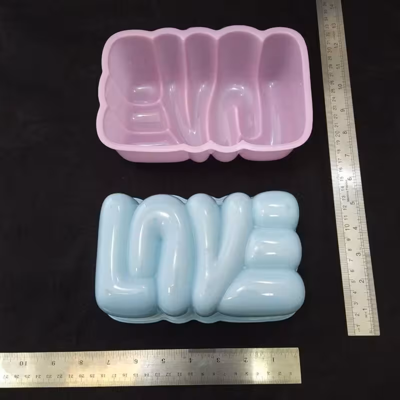 قالب پلاستیکی لاو