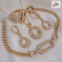 سرویس کامل طرح طلای زنانه، برند مطرح و معتبر ژوپینگ، نگین مخراجی💍