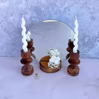 آیینه گرد پایه چوبی