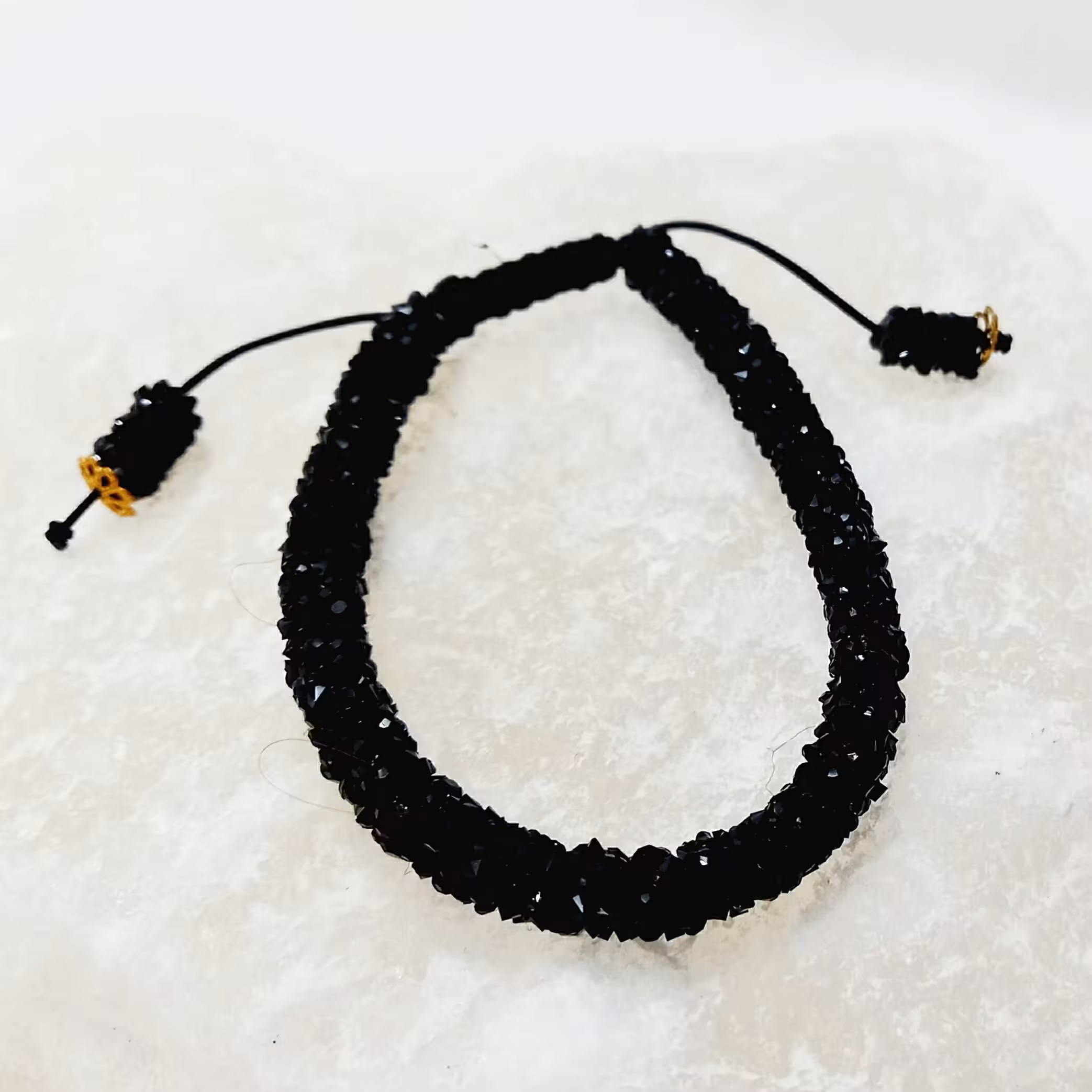 دستبند سواروسکی مشکی براق 