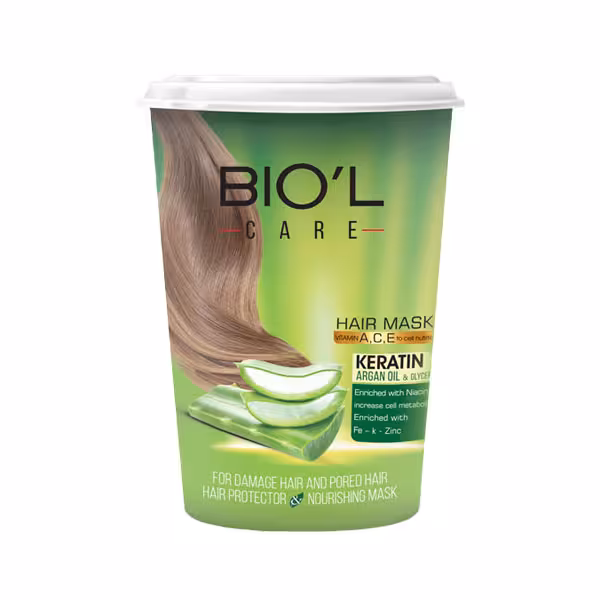 ماسک موی آلوئه ورا داخل حمام بیول