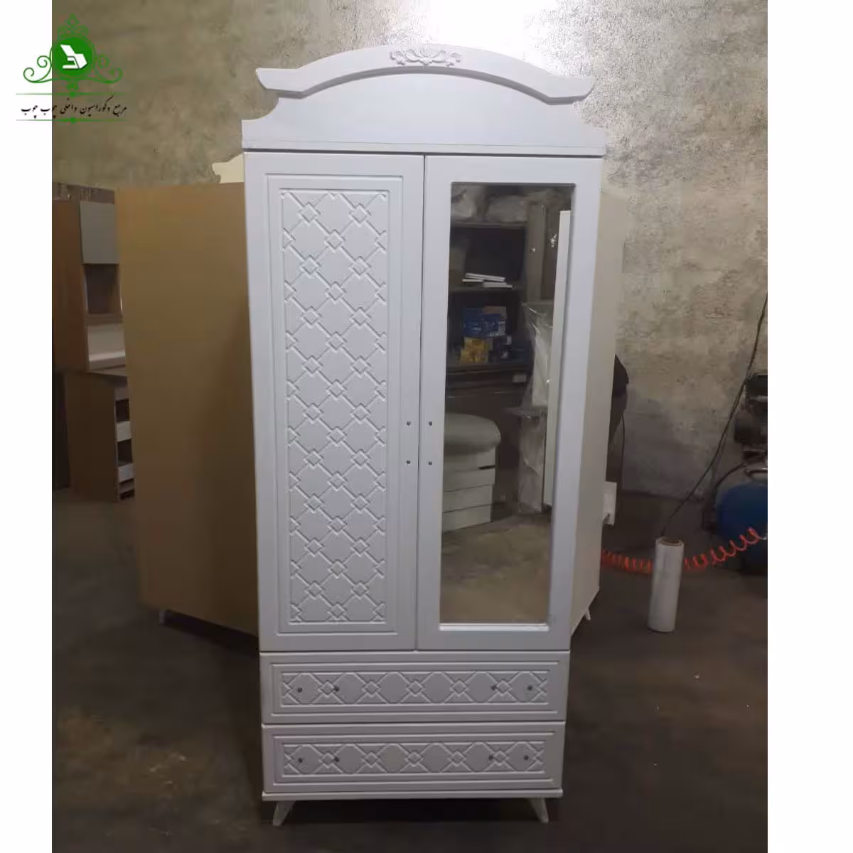 کمد لباس مدل روژان ویترین دار