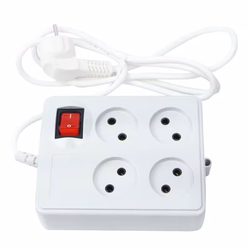 چند راهی 4 خانه بدون ارت پارت الکتریک PE328 با کابل 1٫8 متری