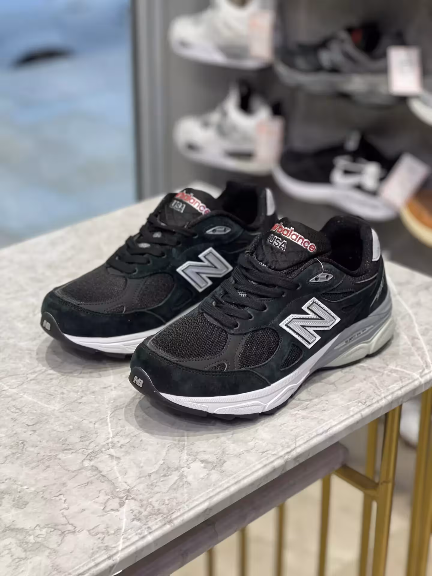 کتونی نیوبالانس 990 مستر رنگ مشکی سایز 42