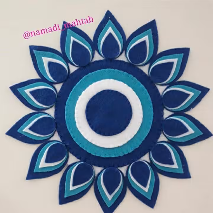 رومیزی طرح چشم و نظر
