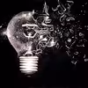 نقاشی سیاه قلم مدل لامپ شکسته کد 004