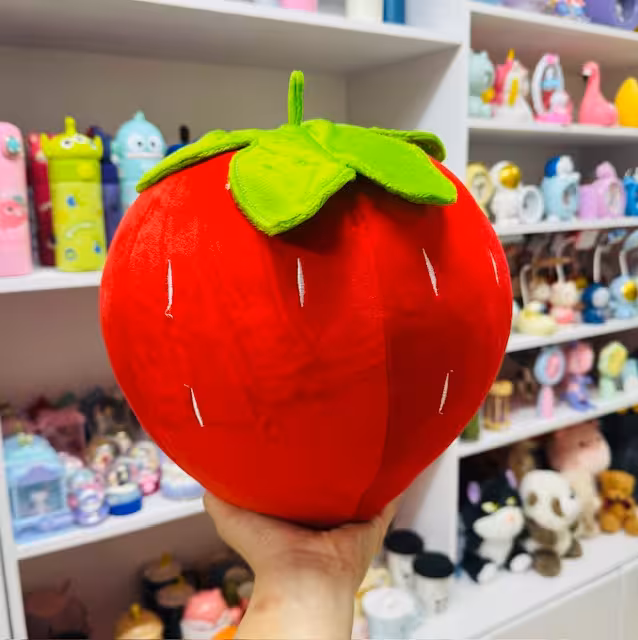 عروسک بالشتی توت فرنگی