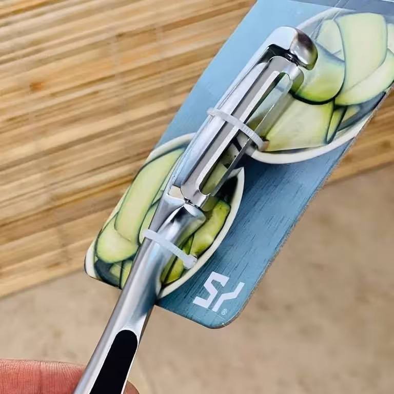 پوست کن مدادی شنگیا | amazonchi