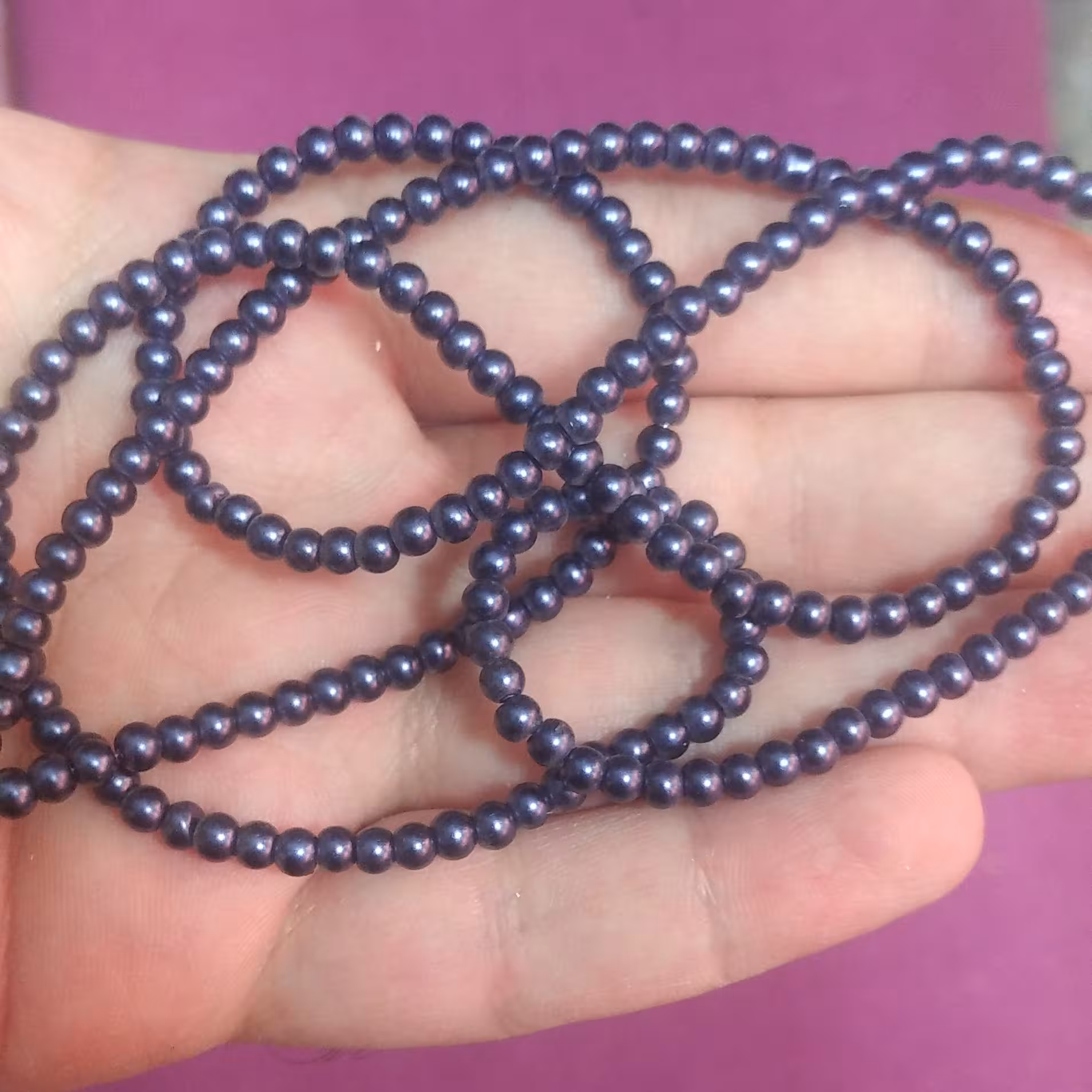 مروارید سایز 3 سنگی ریز سرمه ای 1 بند