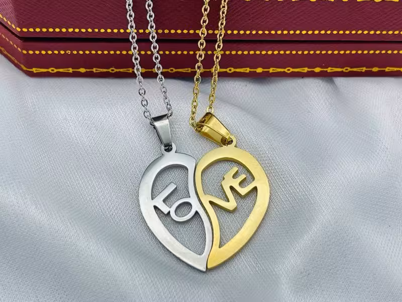 گردنبند دونفره love