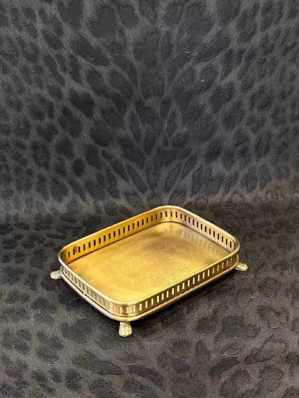 ظرف پذیرایی برنجی آنتیک هندی