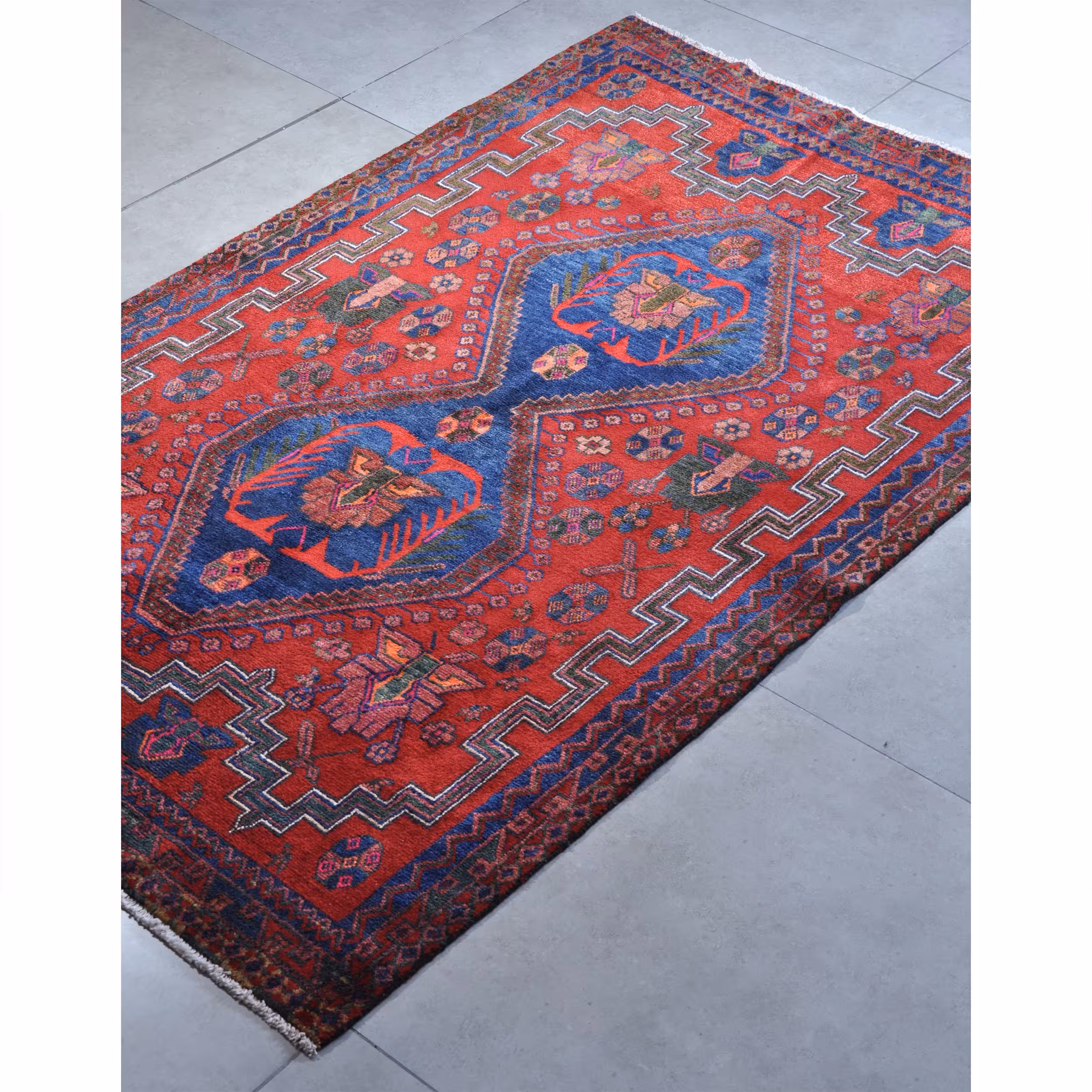 فرش دستبافت سه متری امیرخیز مدل ایلیاتی کد 110001