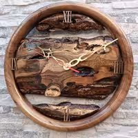 خاص ترین  ساعت با چوبی کمیاب  