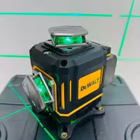 تراز لیزری دیوالت 4 بعدی طرح چرخشی بازو صفحه لمسی 360 دیوالت درجه 16