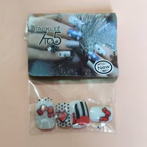 ناخن بچه کد 001