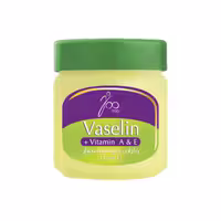 وازلین ویتامینه ژومیو مدل معطر حجم 125 میلی لیتر