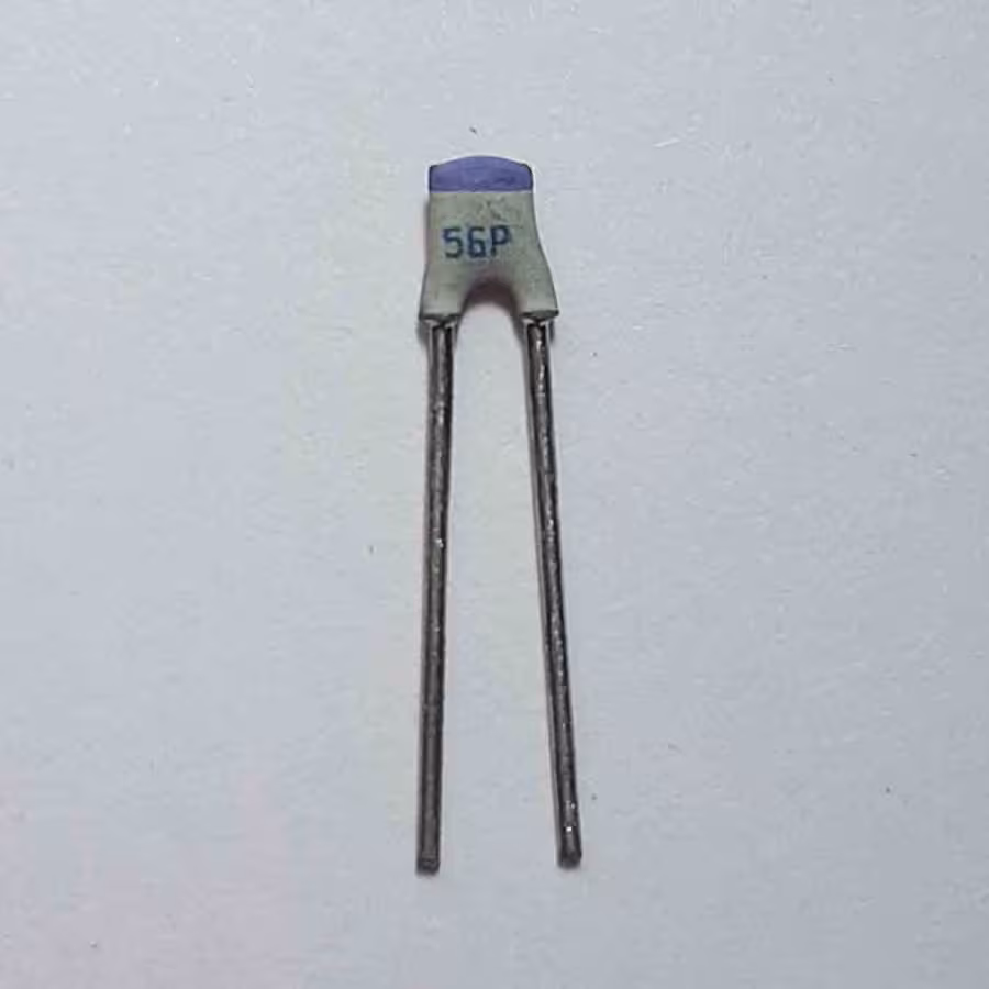 خازن سرامیکی 56pF 50V NPO ±5% (بسته 10 عددی)