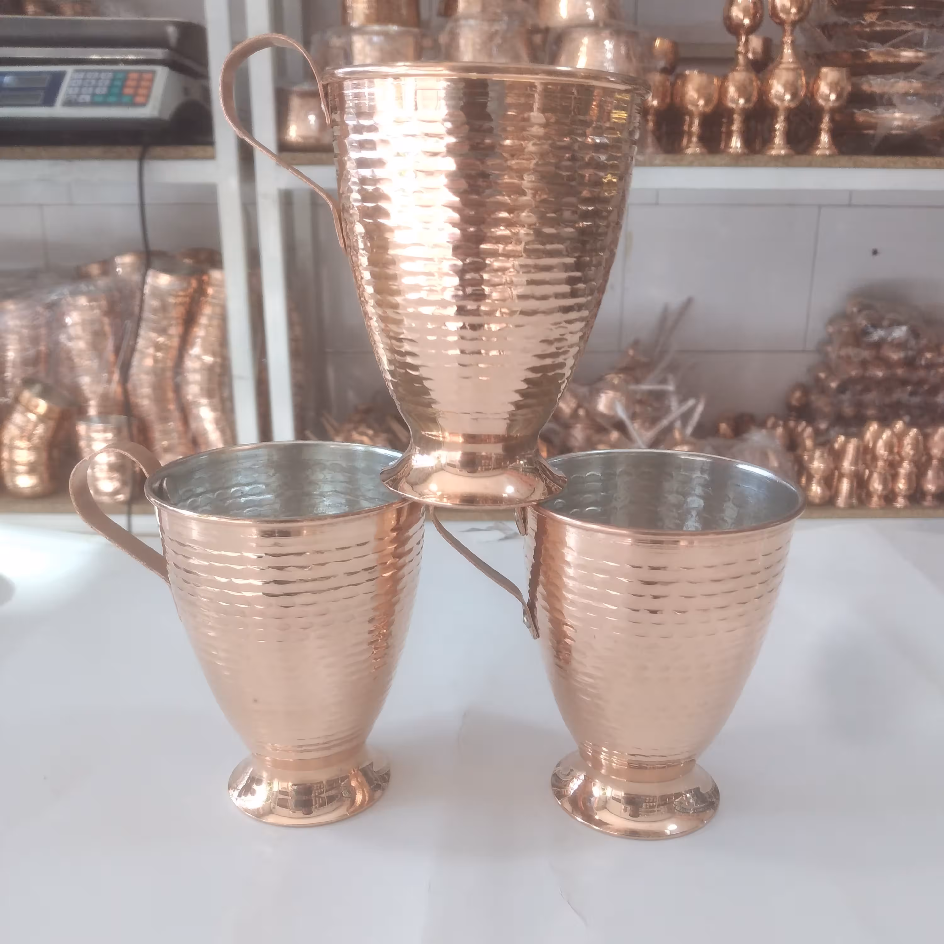 لیوان پایه دار چکشی زنجان