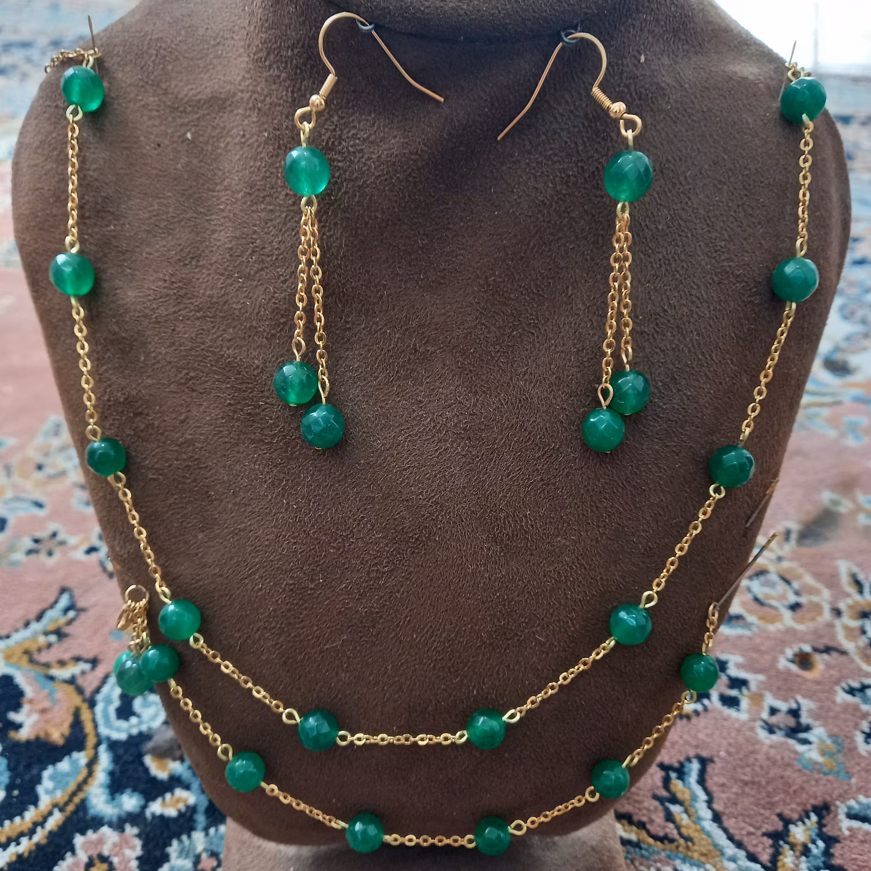 سرویس استیل طلایی رنگ ثابت عقیق سبز برای سادات محترم