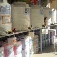 سفید کننده آب ژاول وایتکس 20 لیتری  بسیار غلیظ باید سه برابر رقیق شود