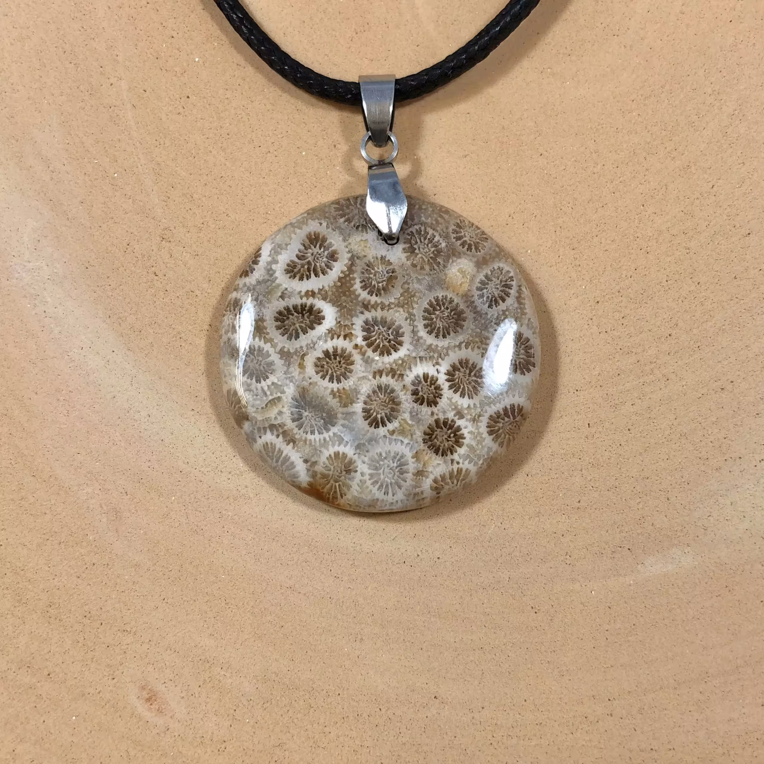 قیمت فسیل مرجان اصل تراش گرد 251157