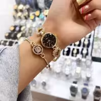 ست ساعت و دستبند زنانه طلایی مجلسی