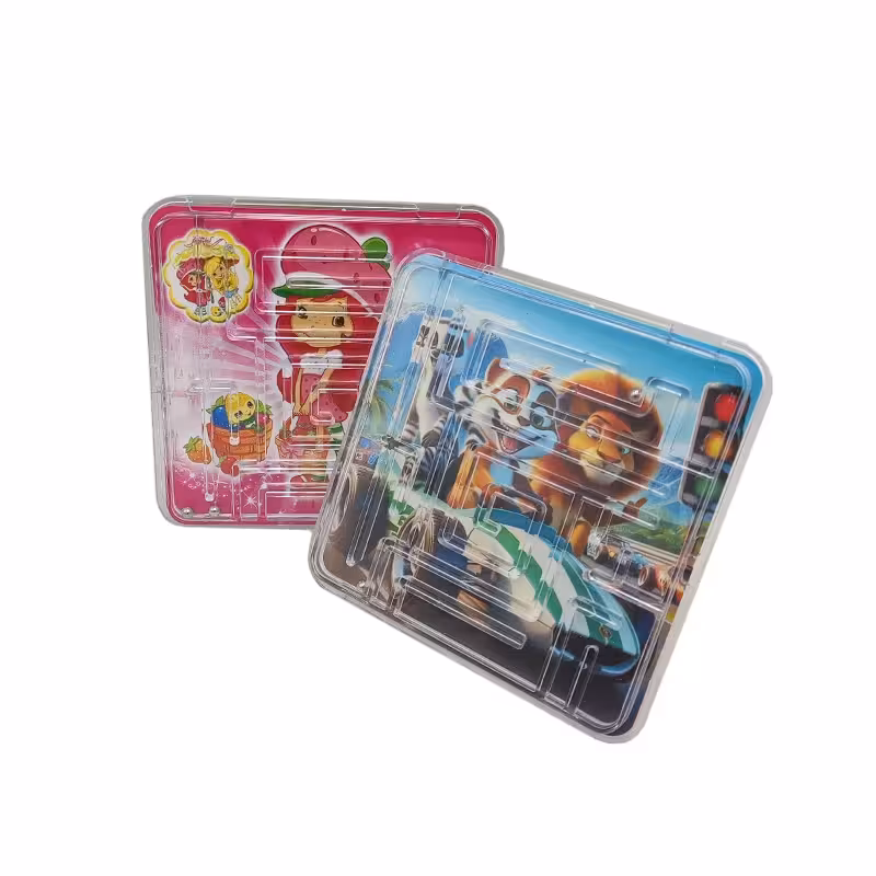 بازی پیچ در پیچ ماز کریستالی مربع