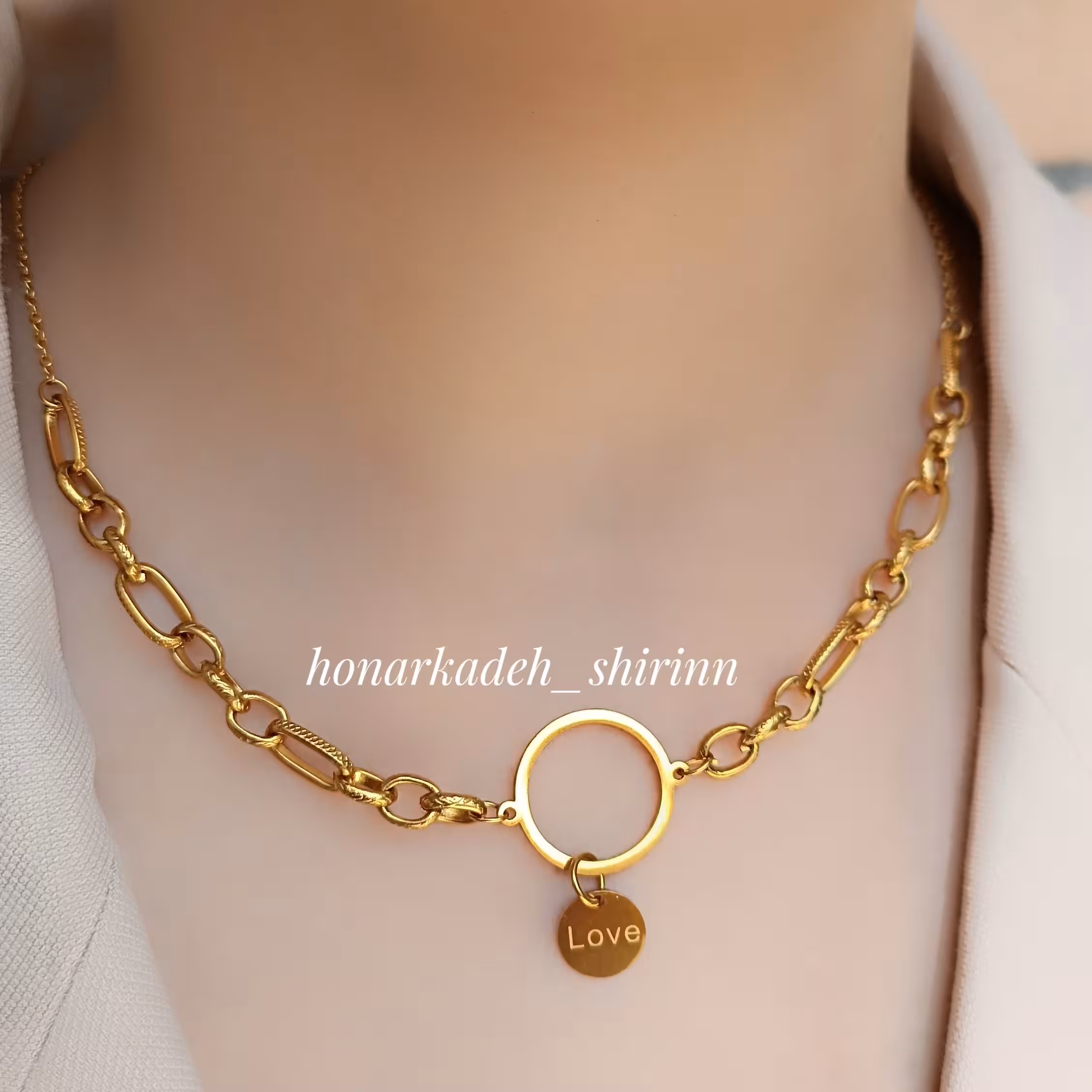 گردنبند زنانه استیل با زنجیر رولو و آویز لاو