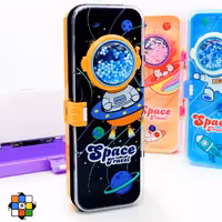 جامدادی دونه برفی فضانورد