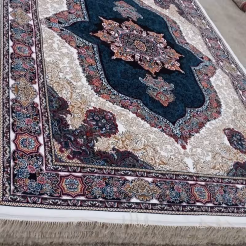 فرش ماشینی 12متری کاشان نقشه کارینا سفید طراحی زیبا