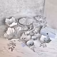 نیم ست لوکس پذیرایی رزینی طرح سنگ طوسی نقره ای پایه های برنجی آبکاری