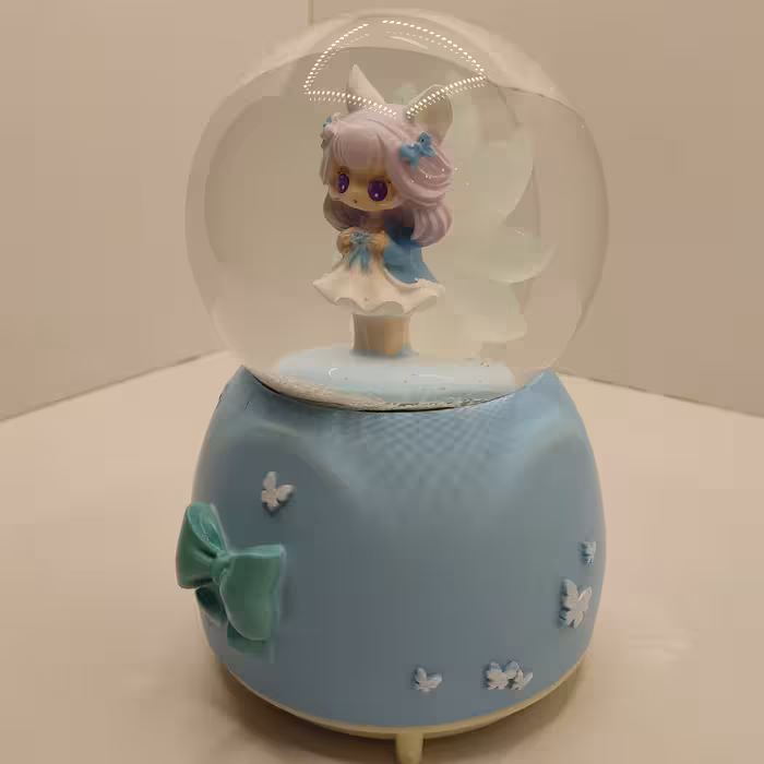 گوی موزیکال مدل پمپی دختر و درخت جادویی